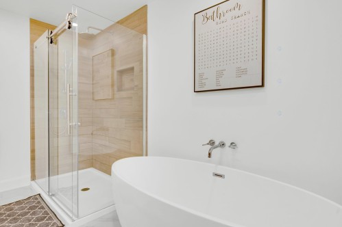 Salle de bains - 201 217E Avenue, Saint-Hippolyte, QC - Indoor Photo Showing Bathroom