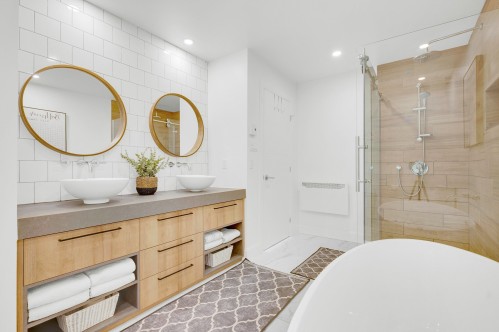 Salle de bains - 201 217E Avenue, Saint-Hippolyte, QC - Indoor Photo Showing Bathroom