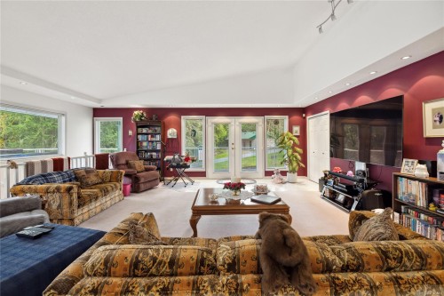 8682 Trans Canada Hwy, Chemainus, BC 