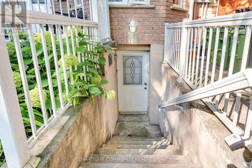 BSMT - 176 LISGAR STREET W , Toronto, Ontario M6J 3G3 3