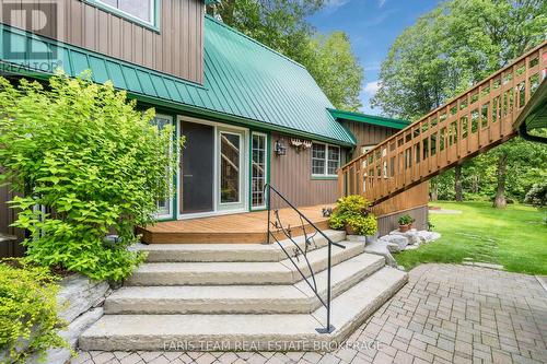 7353 Davy Drive, Ramara, ON - Outdoor With Exterior