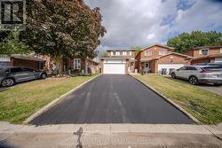 6 CRENSHAW CRESCENT W  Brampton, ON L6Z 1W9