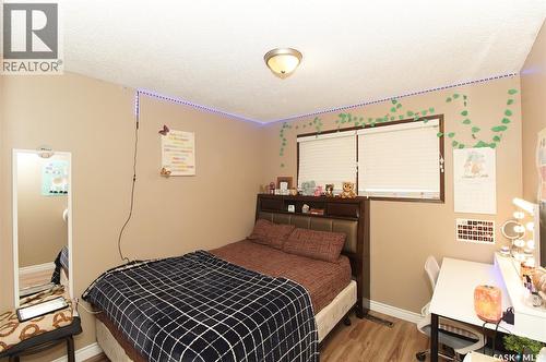 18 Kyle Street, Regina, SK - Indoor Photo Showing Bedroom