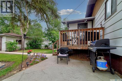 1230 Dewdney Avenue E, Regina, SK - Outdoor With Exterior