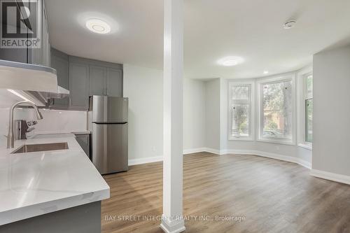 MAIN FLOOR - 19 D'ARCY STREET , Toronto, Ontario M5T 1J8 2