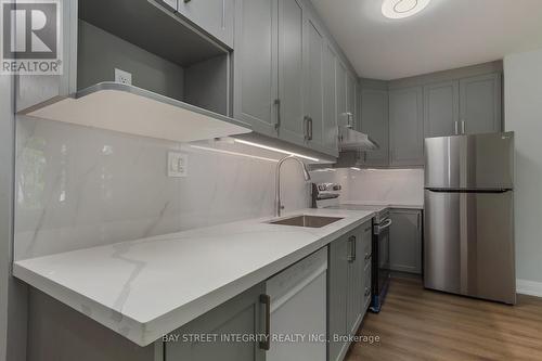 MAIN FLOOR - 19 D'ARCY STREET , Toronto, Ontario M5T 1J8 3
