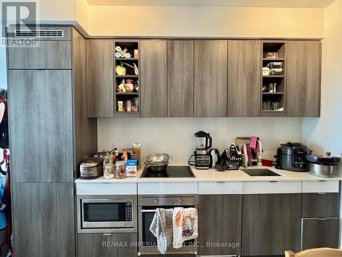 2905 - 101 Erskine Avenue, Toronto, ON - Indoor