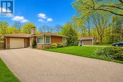 1386 FOREST GLADE ROAD Oakville, ON L6H 2G3