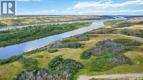 Friberg Riverfront, Laird Rm No. 404, SK 