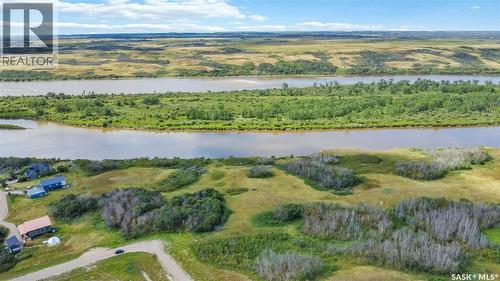 Friberg Riverfront, Laird Rm No. 404, SK 