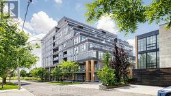 701 - 6 PARKWOOD AVENUE  Toronto, ON M4V 0A3