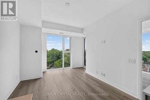 910 - 1660 Bloor Street W, Toronto, ON - Indoor Photo Showing Other Room