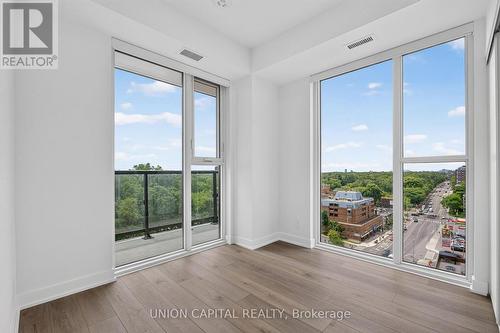 910 - 1660 Bloor Street W, Toronto, ON - Indoor Photo Showing Other Room