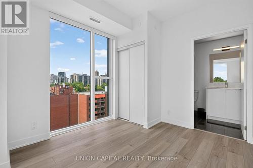 910 - 1660 Bloor Street W, Toronto, ON - Indoor Photo Showing Other Room