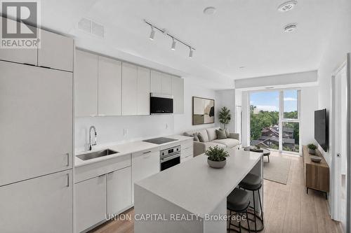 910 - 1660 Bloor Street W, Toronto, ON - Indoor Photo Showing Kitchen