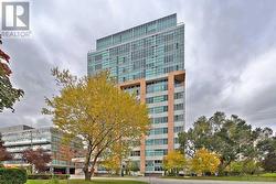 316 - 2 FIELDWAY ROAD Toronto, ON M8Z 3L1
