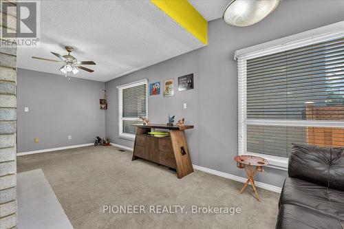 6452 Eastridge Road, Mississauga, ON - Indoor
