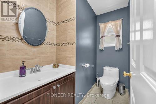 6452 Eastridge Road, Mississauga, ON - Indoor Photo Showing Bathroom