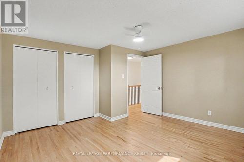 13 Centrepark Drive, Ottawa, ON - Indoor Photo Showing Other Room