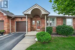 21 TWENTYPLACE BOULEVARD  Hamilton, ON L0R 1W0