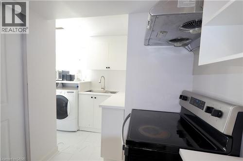 77 Orchard Mill Crescent, Kitchener, ON - Indoor Photo Showing Laundry Room