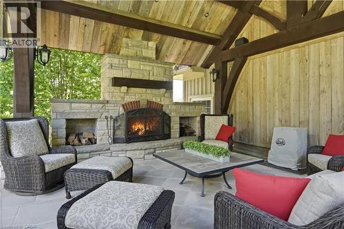 314 7Th Concession Road E, Flamborough, ON - Indoor Photo Showing Living Room With Fireplace