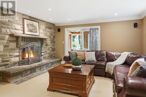 314 7Th Concession Road E, Hamilton, ON - Indoor Photo Showing Living Room With Fireplace