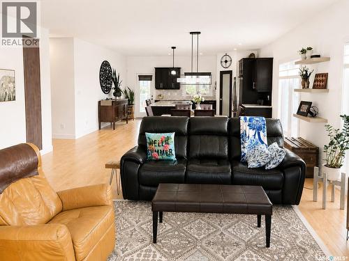 1 Glen Howard Way, Prince Albert, SK - Indoor Photo Showing Living Room