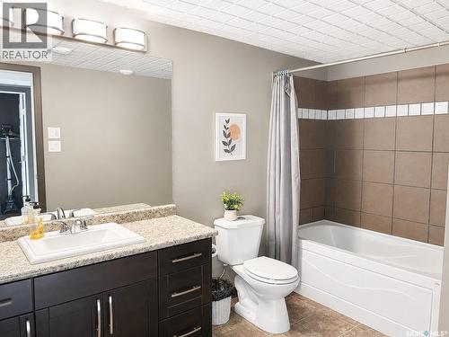 1 Glen Howard Way, Prince Albert, SK - Indoor Photo Showing Bathroom