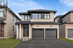 441 TURMERIC COURT Ottawa, ON K2S 2X8