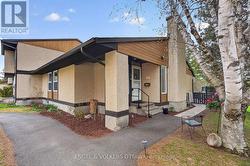 77 - 3344 UPLANDS DRIVE  Ottawa, ON K1V 9R9