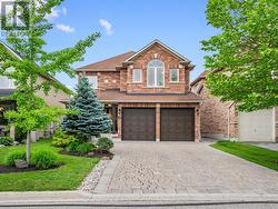 23 KERR LANE  Aurora, ON L4G 0E5