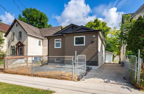 319 Burrows Avenue, Winnipeg, MB - Outdoor