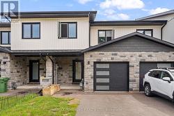 41 NORTHBROOK ROAD  Petawawa, ON K8H 3N5