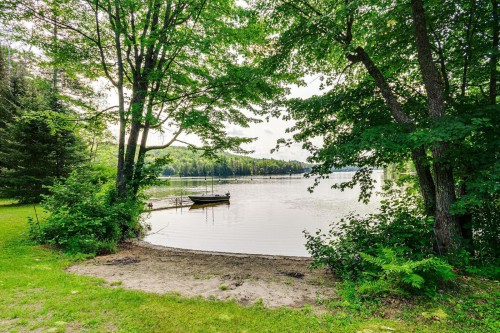 Bord de l'eau - 124 Ch. Crawford, Litchfield, QC - Outdoor With Body Of Water