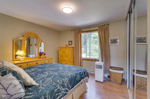 Chambre à coucher - 124 Ch. Crawford, Litchfield, QC - Indoor Photo Showing Bedroom