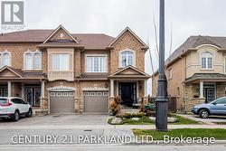 15 SEDGEWICK PLACE Vaughan, ON L4H 3L5