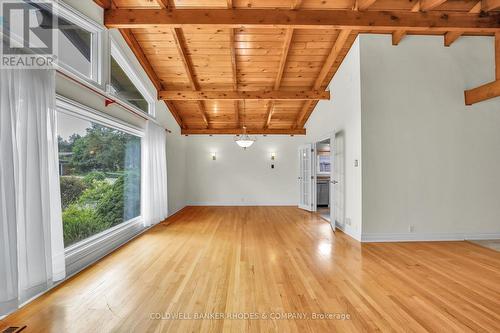 359 Mountbatten Avenue, Ottawa, ON - Indoor