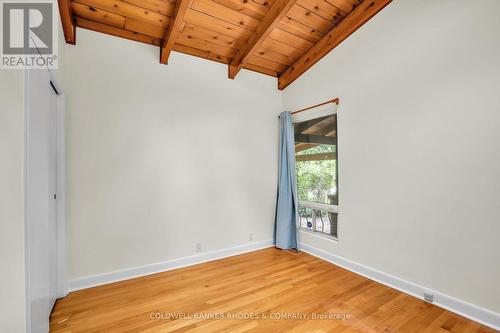 359 Mountbatten Avenue, Ottawa, ON - Indoor Photo Showing Other Room