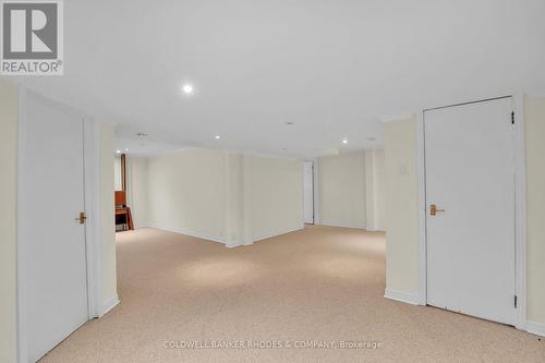 359 Mountbatten Avenue, Ottawa, ON - Indoor Photo Showing Other Room