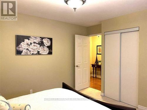 46 Alpha Mills Road, Mississauga, ON - Indoor Photo Showing Bedroom