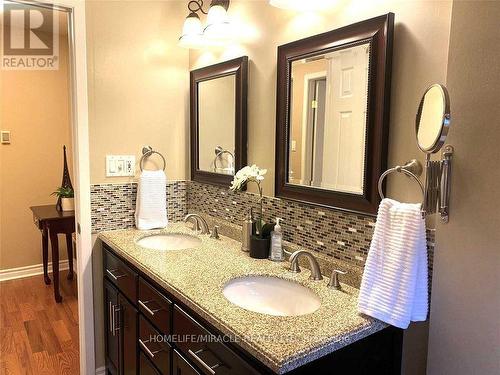 46 Alpha Mills Road, Mississauga, ON - Indoor Photo Showing Bathroom