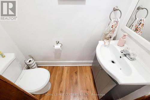 55 Garner Road, Hamilton, ON - Indoor Photo Showing Bathroom