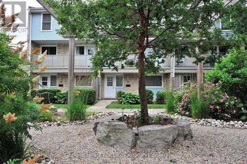 30 - 35 BRECKENRIDGE DRIVE , Kitchener, Ontario N2B 3H5 3
