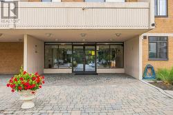 126 - 2645 JANE STREET Toronto, ON M3L 2J3