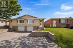 UPPER - 376 AGAR AVENUE Bradford West Gwillimbury, ON L3Z 1H5