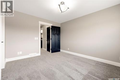 7 Lott Road E, White City, SK - Indoor Photo Showing Other Room