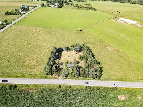 614 Southampton Road  Amherst Point, NS B4H 3Y4