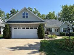 39 Lacy Anne Avenue  Enfield, NS B2T 0A1