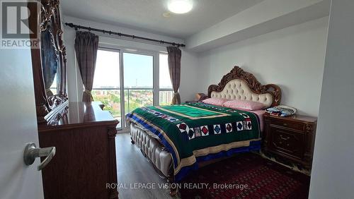 1812 - 2150 Lawrence Avenue E, Toronto, ON - Indoor Photo Showing Bedroom